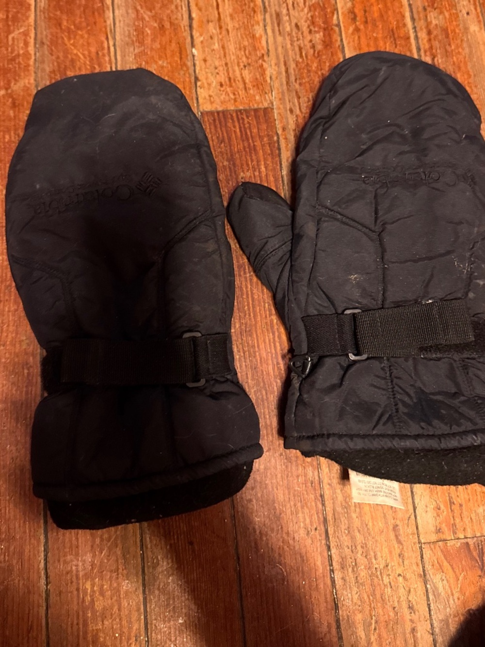 Columbia Black Insulated Mittens with Adjustable Wrist Strap men’s size XL